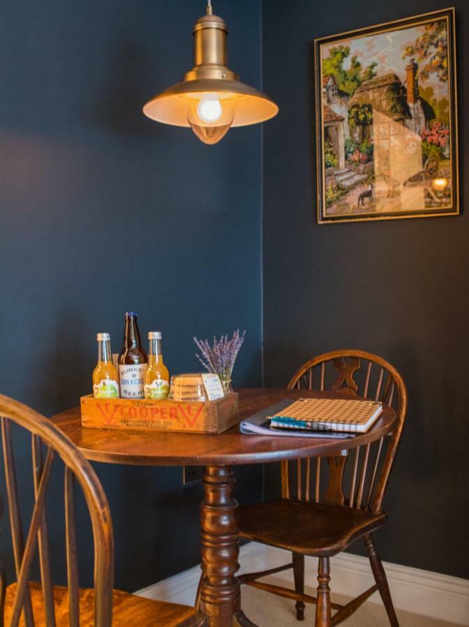 Cotswold Place Cirencester Esterno foto