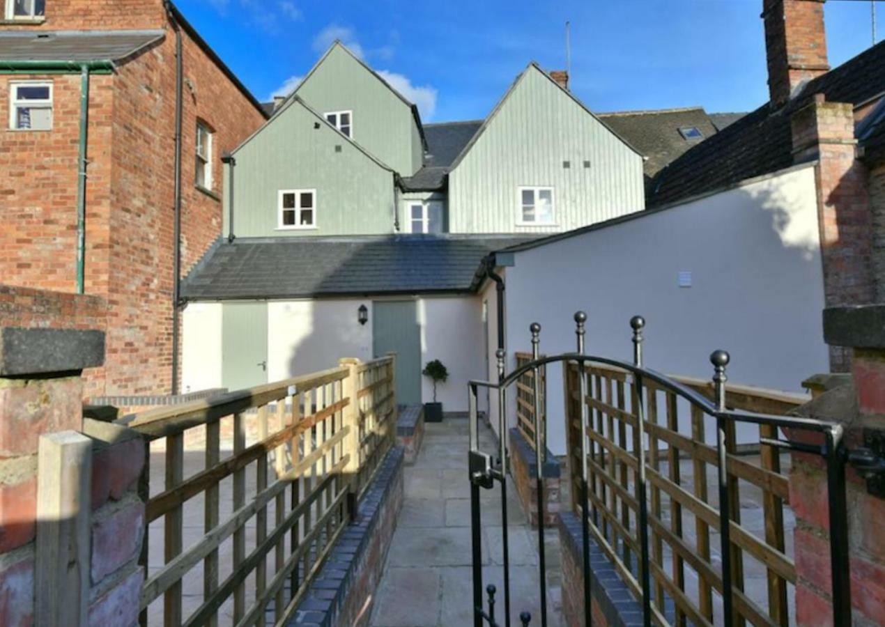 Cotswold Place Cirencester Esterno foto