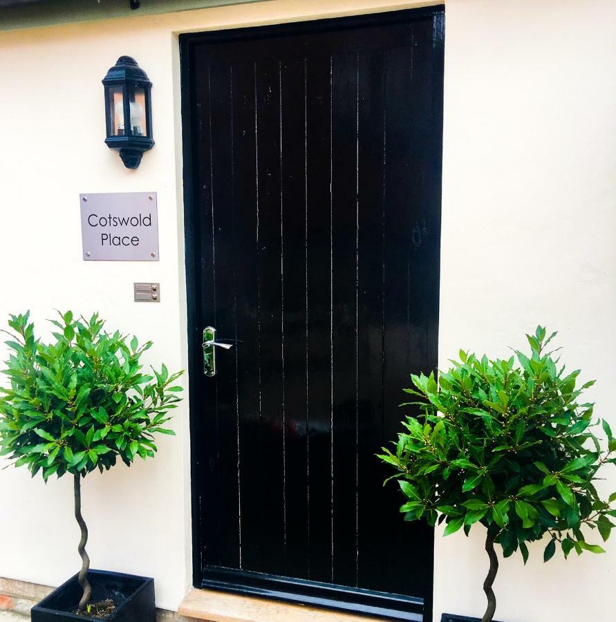 Cotswold Place Cirencester Esterno foto