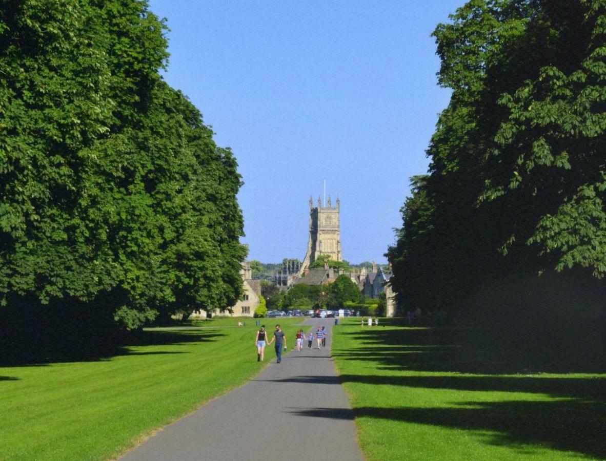 Cotswold Place Cirencester Esterno foto